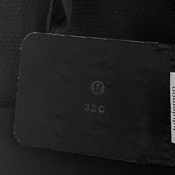 Lululemon Up for It Bra Sz 32C or 32B Black Wireless Padded Medium Support - Picture 7 of 8